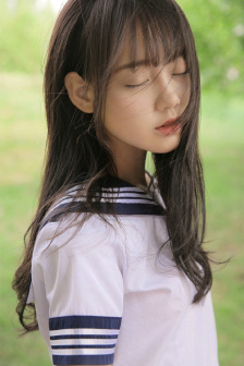 邻居漂亮的妻子