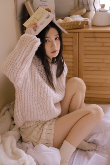 年轻的女老师电影